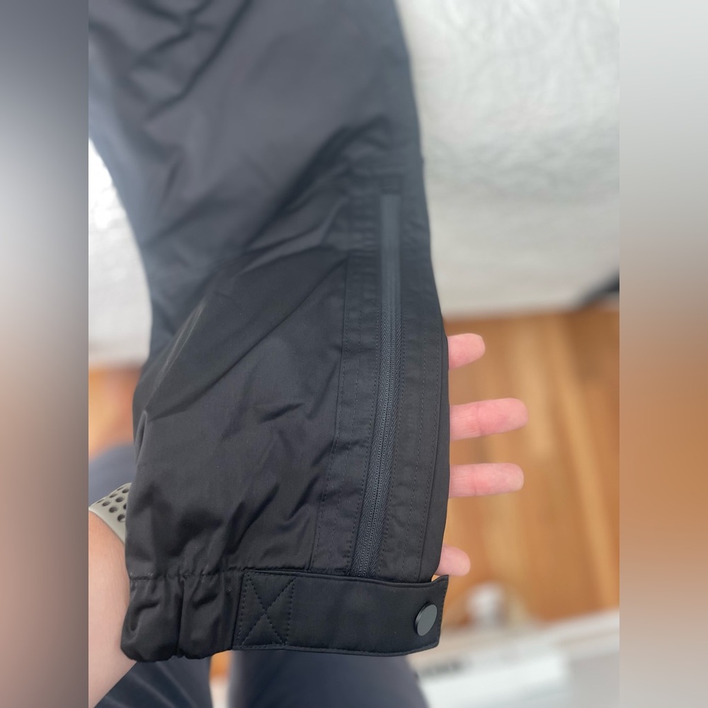 NWT Athleta Radiant Joggers Black - Picture 7 of 8